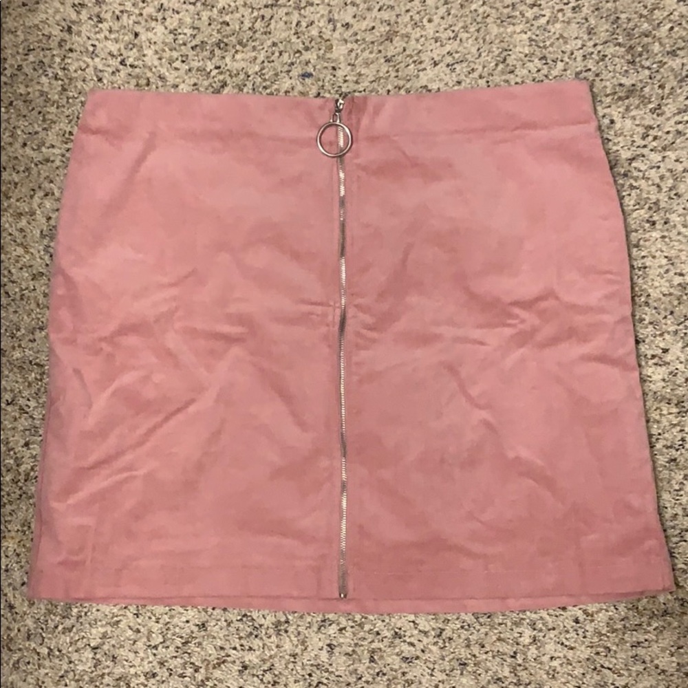 NWOT Fashion Nova Skirt
